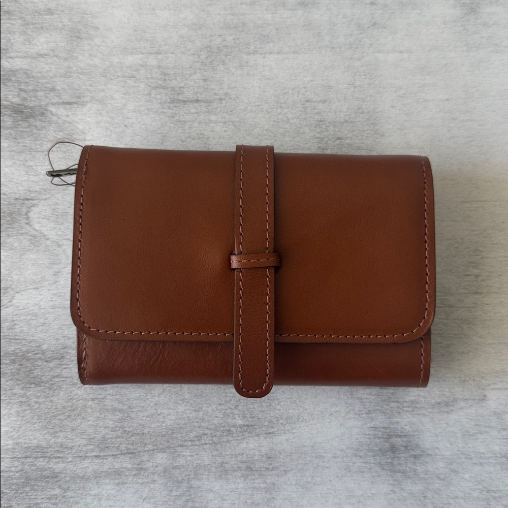 Patricia Nash Perla Trifold Leather Wallet Clutch Tan Brown